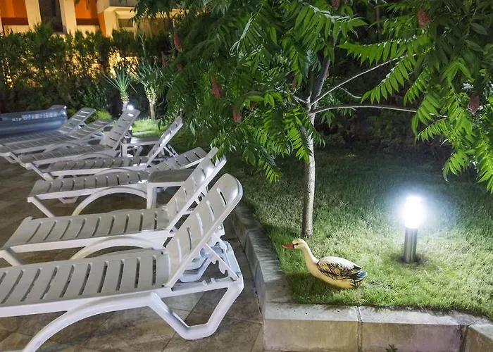 מלון Darius Hstl 3*