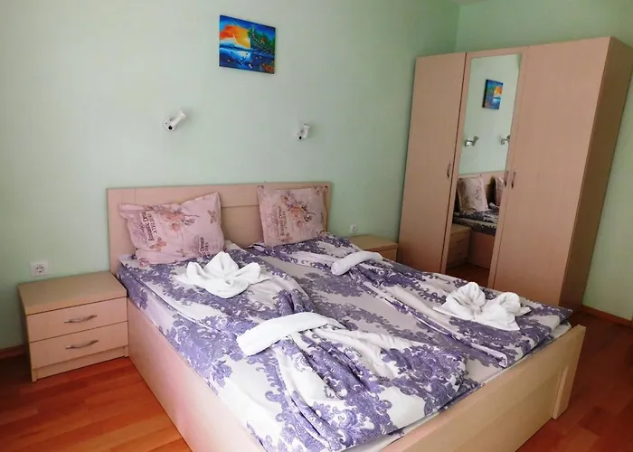 Darius Hstl סאני ביץ'