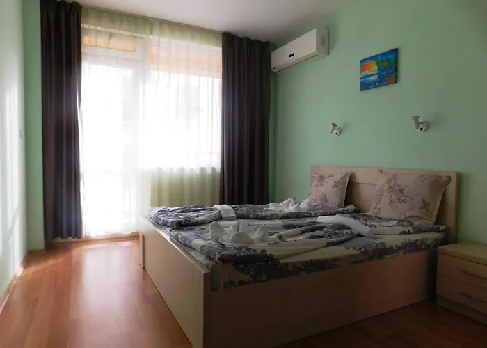 מלון Darius Hstl 3*